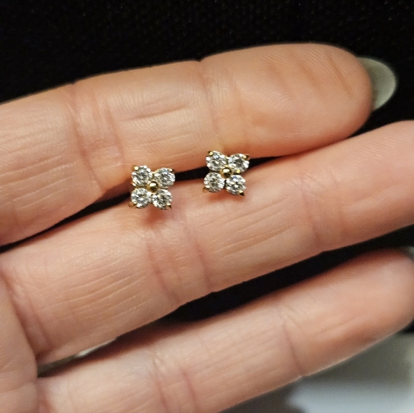 NEW Gold-Tone Stainless Steel & Cubic Zirconia Flower Stud Earrings - Picture 4 of 7